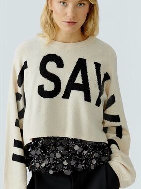 Oui Just Say Yes Cropped Sweater Graphic Scandi Style Beige Black Oversized S